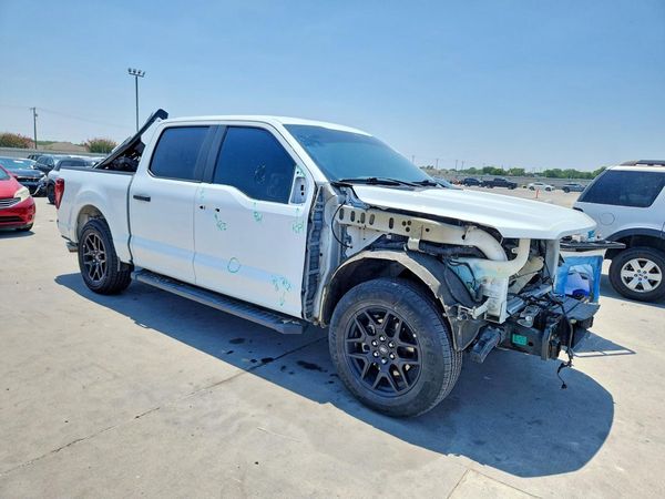 2024 FORD F150
