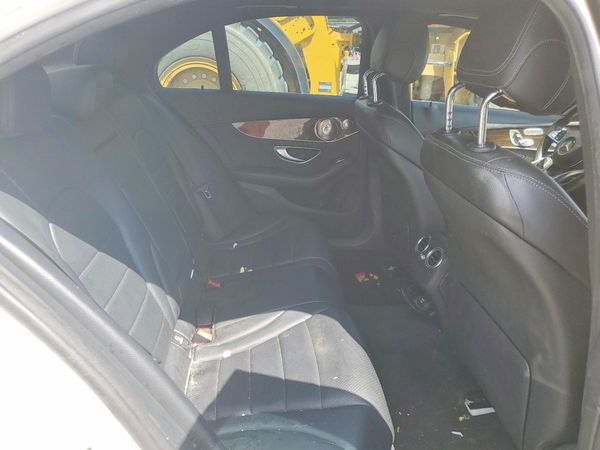 2016 MERCEDES-BENZ C