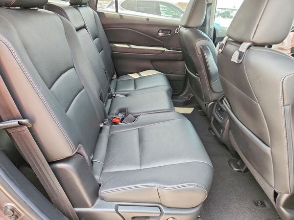 2021 HONDA PILOT SE