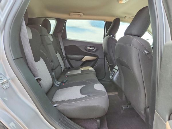 2018 JEEP CHEROKEE
