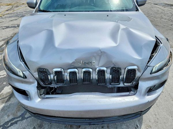 2018 JEEP CHEROKEE