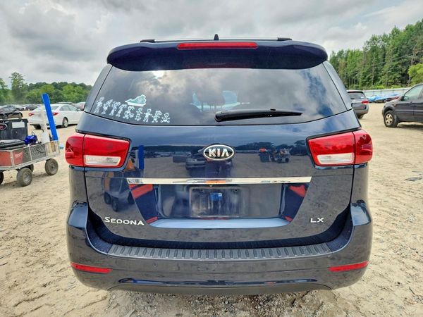 2016 KIA SEDONA LX - Middle-low