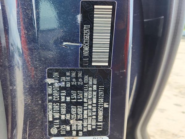 2016 KIA SEDONA LX - Middle-low