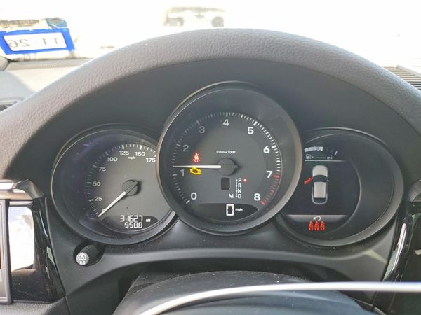 2025 PORSCHE MACAN Macan, Macan T