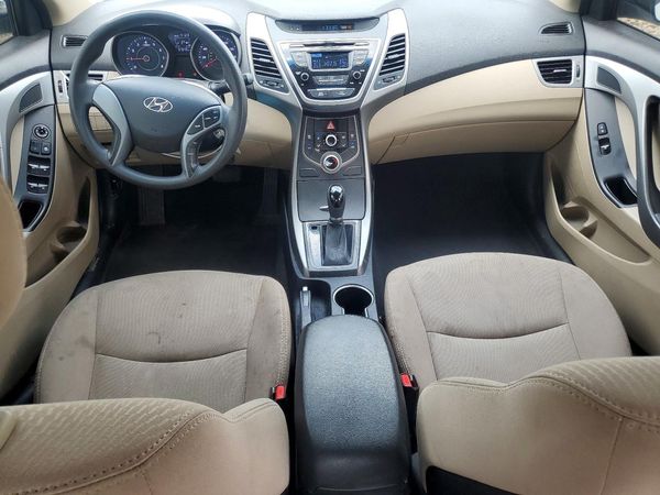 2016 HYUNDAI ELANTRA