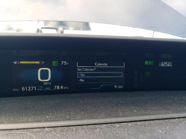 2022 TOYOTA PRIUS