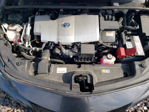 2022 TOYOTA PRIUS