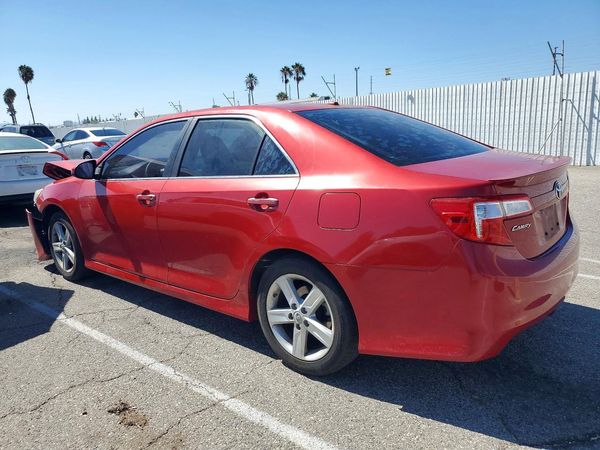 2013 TOYOTA CAMRY