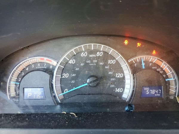 2013 TOYOTA CAMRY