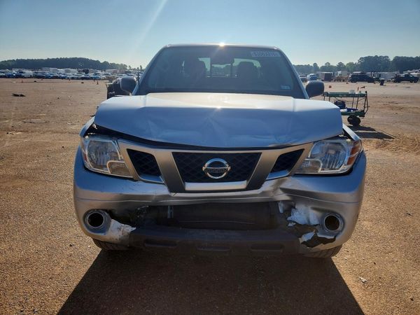 2020 NISSAN FRONTIER