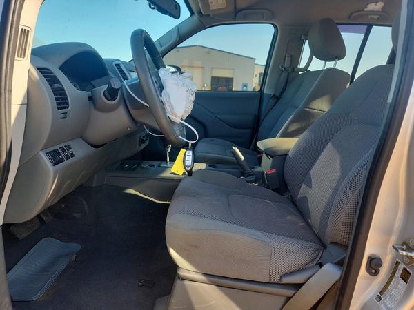 2020 NISSAN FRONTIER