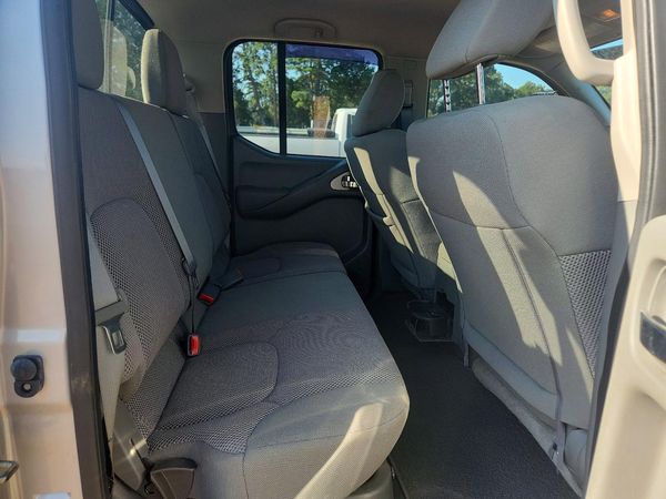 2020 NISSAN FRONTIER
