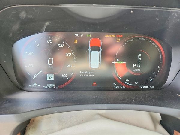 2016 VOLVO XC90 SV42 Momentum
