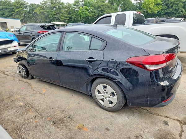2018 KIA FORTE