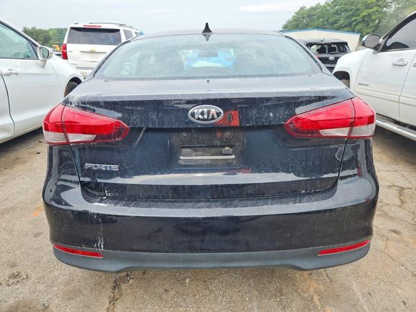 2018 KIA FORTE