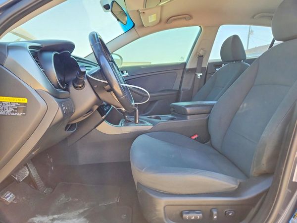 2014 KIA OPTIMA GL - Middle-low