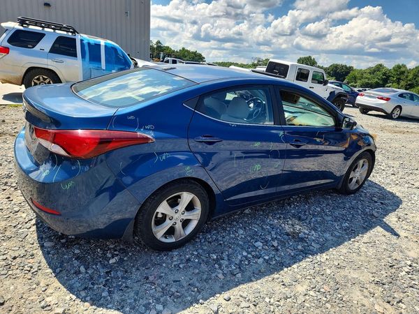 2016 HYUNDAI ELANTRA