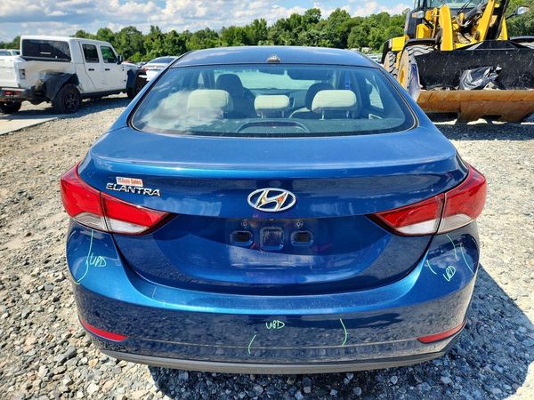 2016 HYUNDAI ELANTRA