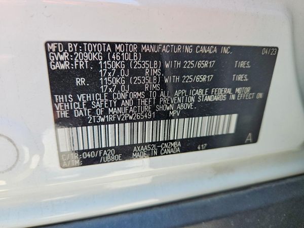 2023 TOYOTA RAV4 XLE