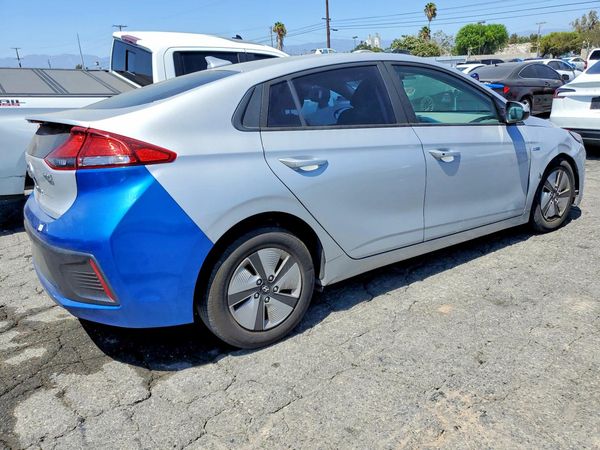 2019 HYUNDAI IONIQ Blue (HEV)