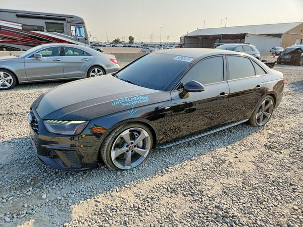 2021 AUDI A4 quattro Prestige