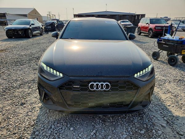 2021 AUDI A4 quattro Prestige