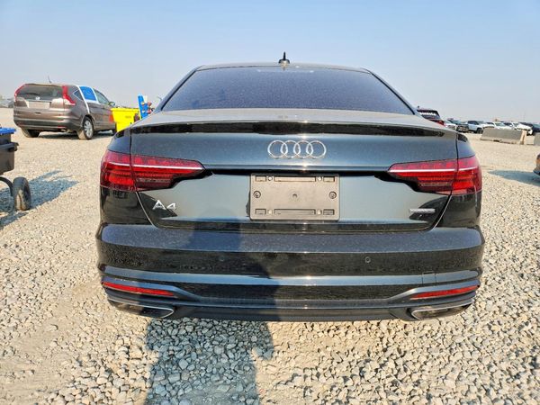 2021 AUDI A4 quattro Prestige