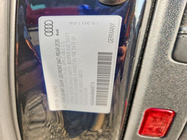 2021 AUDI A4 quattro Prestige