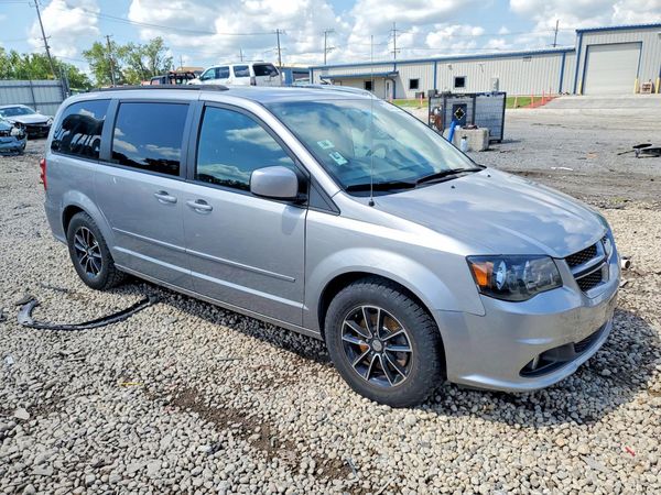 2017 DODGE CARAVAN GT — Passenger 3/4