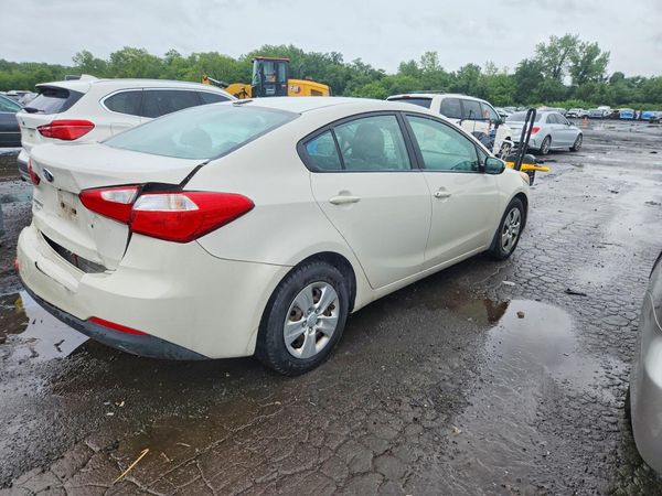 2015 KIA FORTE GL(Middle-low grade)