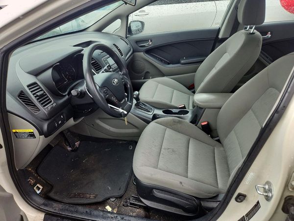 2015 KIA FORTE GL(Middle-low grade)