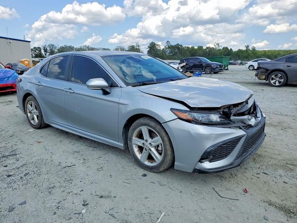2022 TOYOTA CAMRY