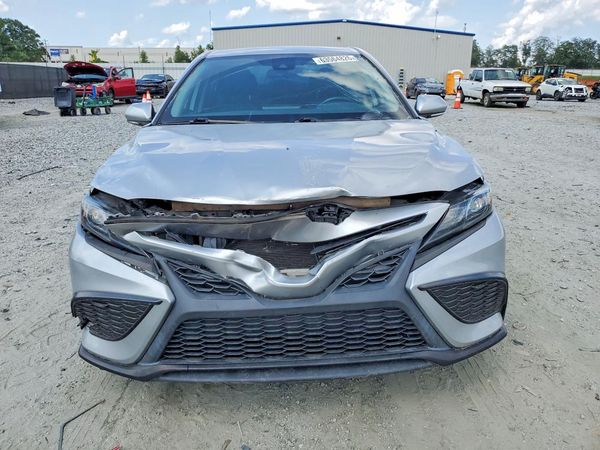 2022 TOYOTA CAMRY