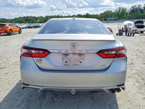 2022 TOYOTA CAMRY