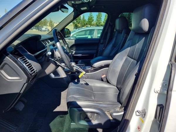 2017 LAND ROVER RANGE ROVER Base