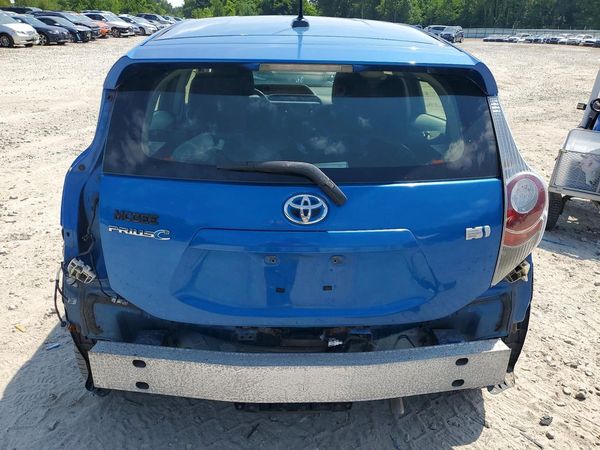 2014 TOYOTA PRIUS