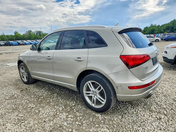 2017 AUDI Q5 quattro Premium