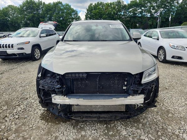 2017 AUDI Q5 quattro Premium