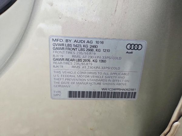 2017 AUDI Q5 quattro Premium
