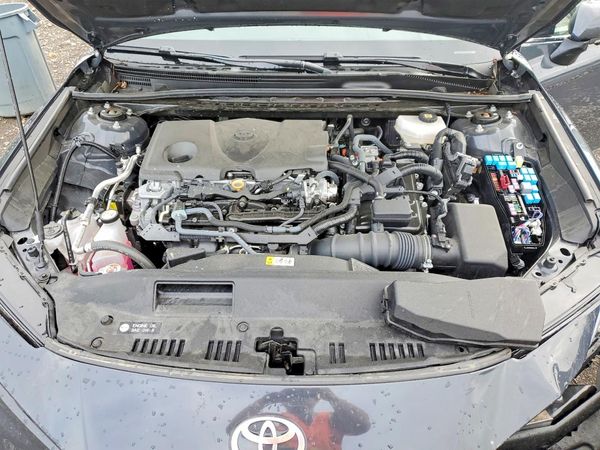 2025 TOYOTA CAMRY — Engine bay