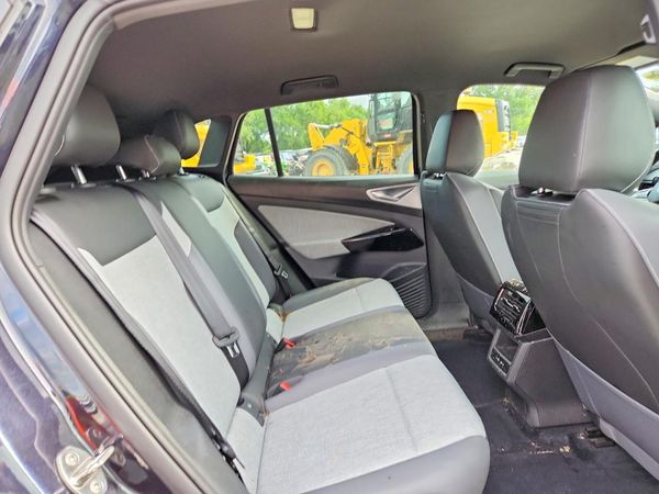2025 VOLKSWAGEN ID.4 Pro