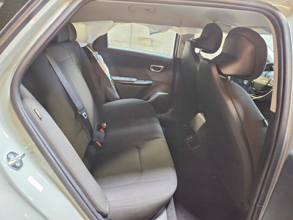 2026 KIA K4 LX, LXS