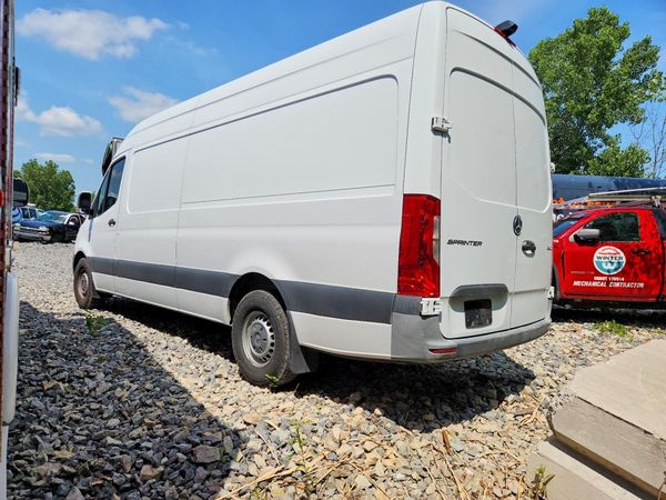 2022 MERCEDES-BENZ SPRINTER