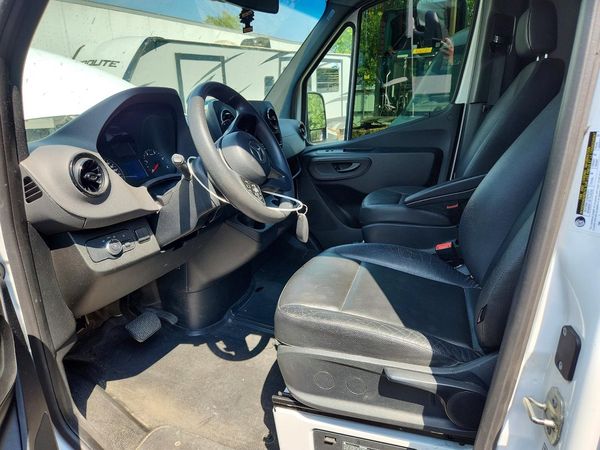2022 MERCEDES-BENZ SPRINTER