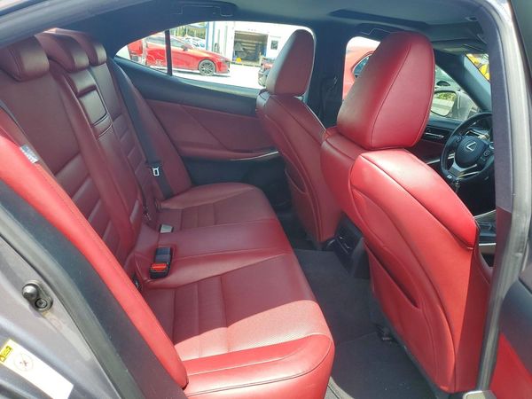 2015 LEXUS IS 250