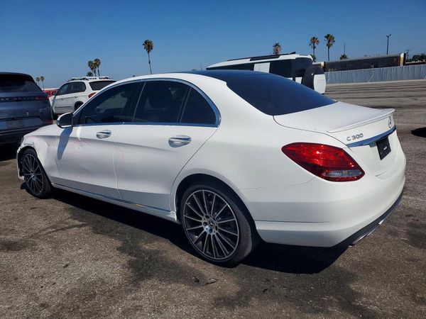 2016 MERCEDES-BENZ C C300