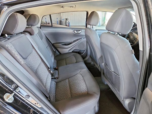 2019 HYUNDAI IONIQ Blue (HEV)