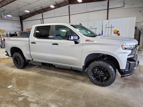 2021 CHEVROLET SILVERADO Trail Boss - LT