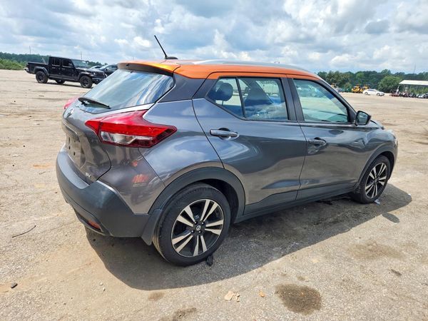 2019 NISSAN KICKS