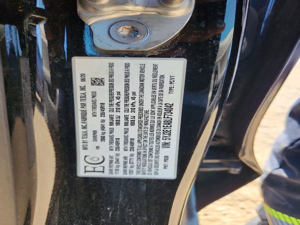 2020 TESLA MODEL 3 — VINS
